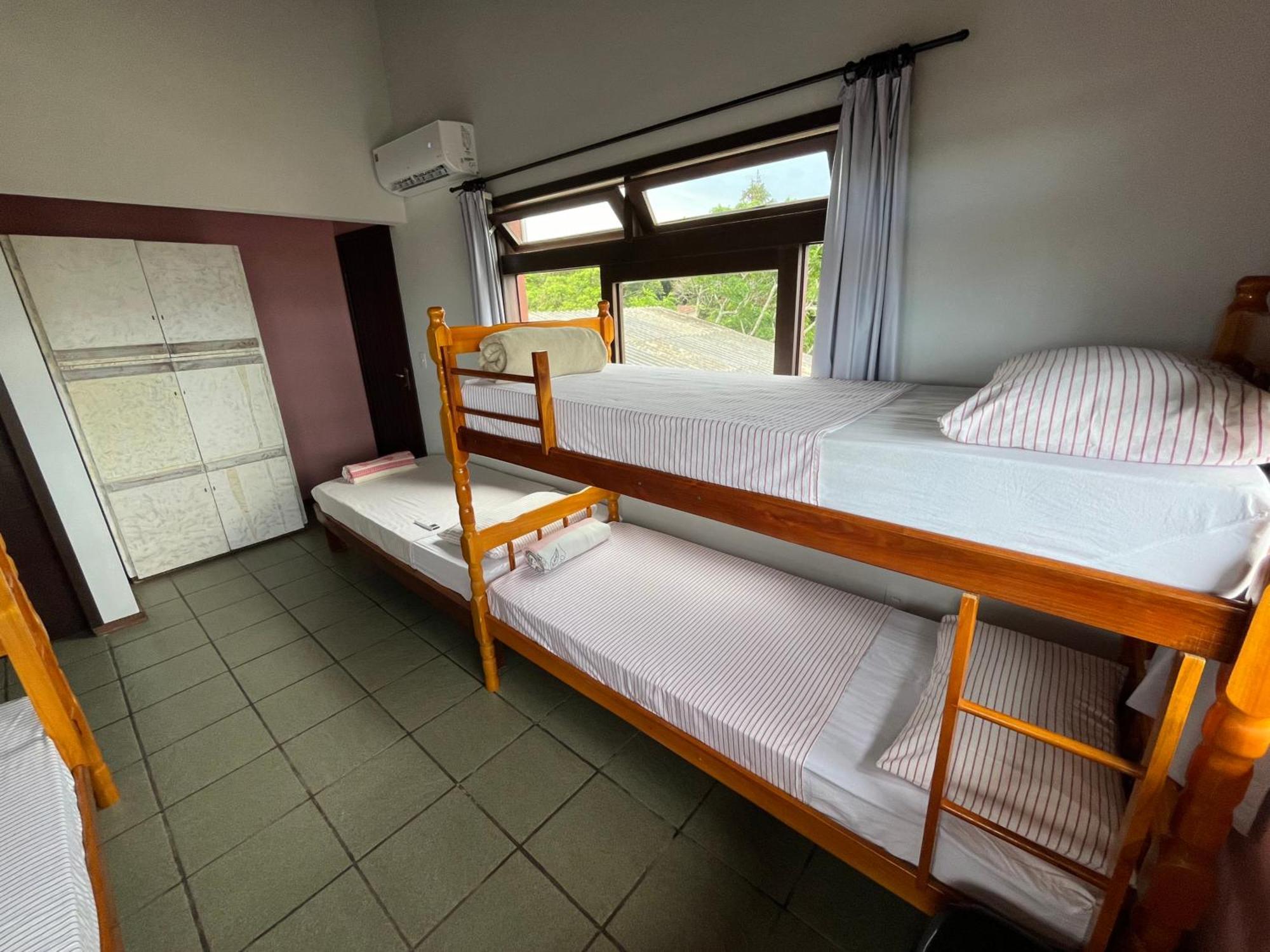 Hostel Santinho *
